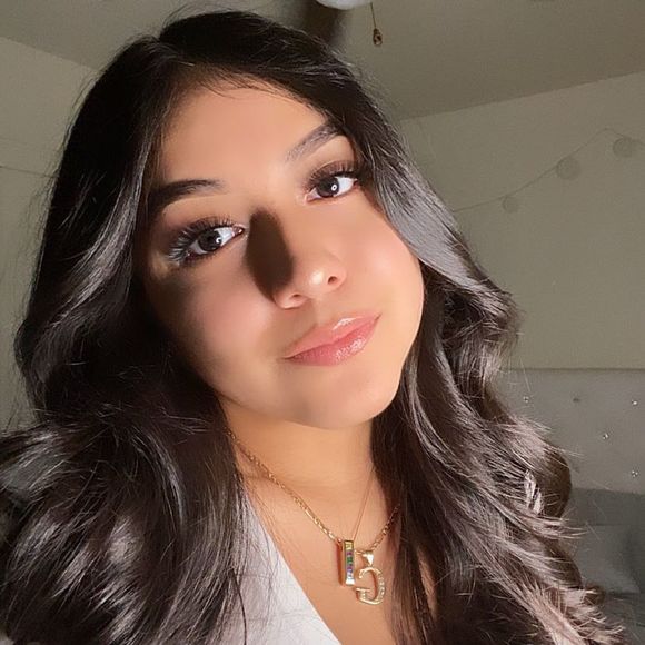 alexavaldivia